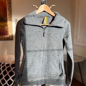 Sold‼️‼️Lole Heather Gray Zip-Up Jacket